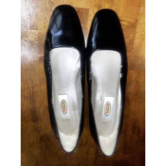 Talbots Slip On Black Patent Leather Shoes Size 7 M Classic chunky heel - Picture 1 of 3